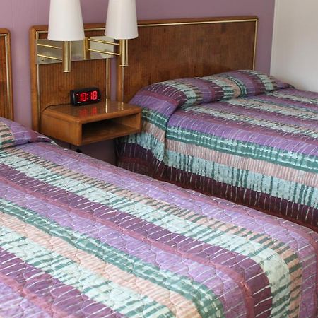 Motel 101 Gold Beach Buitenkant foto