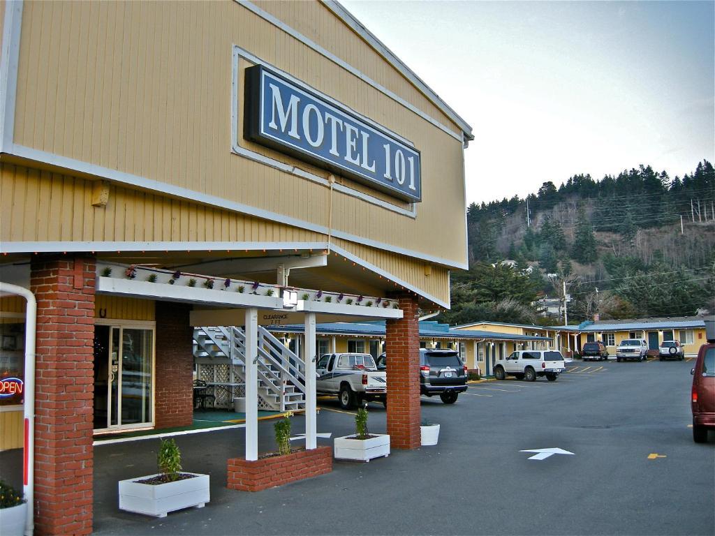 Motel 101 Gold Beach Buitenkant foto
